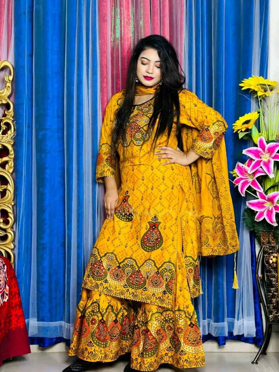 New Arrived Readymade Stylish And Comfortable Made By Lilen Fabric Ghararah Three Piece For Women